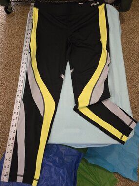 FILA Sport 7/8th Leggings Womens Large Black Yellow Athletic Workout Gym